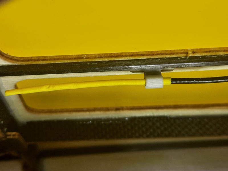 Support antenna receptor